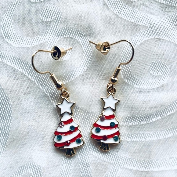 NWT Lot of 2 Festive Christmas Tree Drop Earrings, Holiday Season - Picture 8 of 14